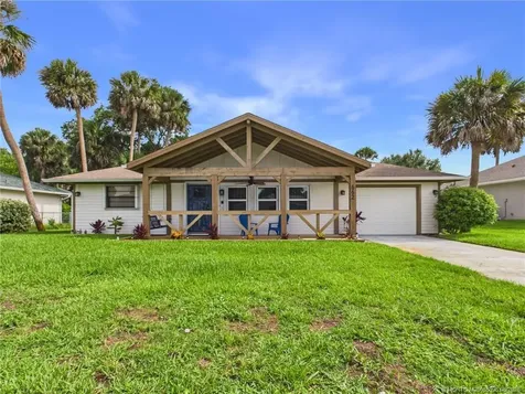 662 Vocelle Avenue Sebastian FL 32958