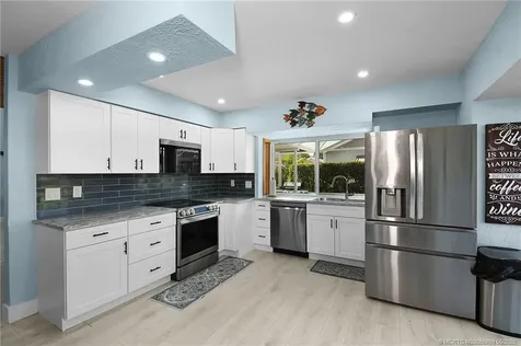 4061 NE Breakwater Drive Jensen Beach FL 34957