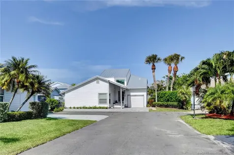4061 NE Breakwater Drive Jensen Beach FL 34957