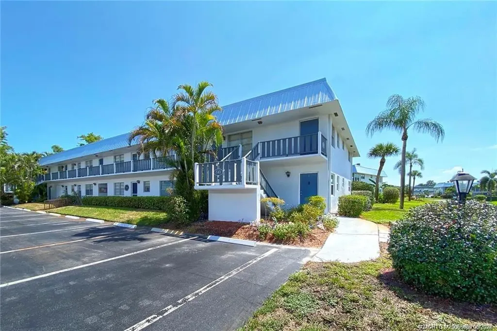 2929 SE Ocean Boulevard Stuart FL 34996