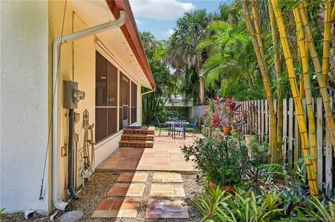 351 SE Flamingo Avenue Stuart FL 34996