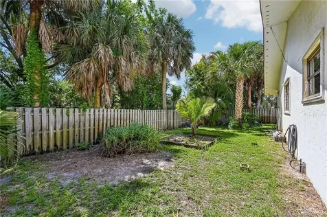 351 SE Flamingo Avenue Stuart FL 34996