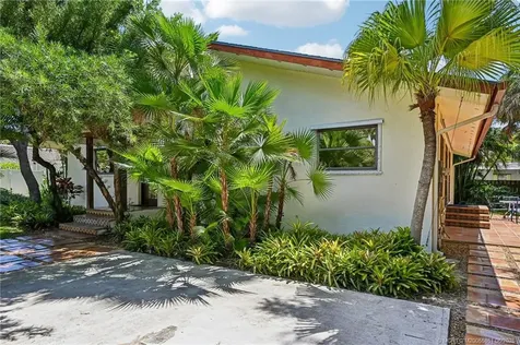 351 SE Flamingo Avenue Stuart FL 34996