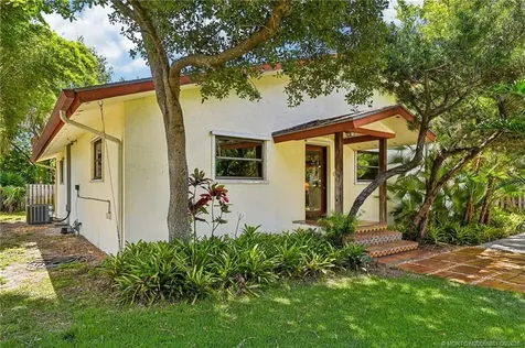 351 SE Flamingo Avenue Stuart FL 34996
