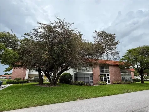 1225 NW 21st Street Stuart FL 34994