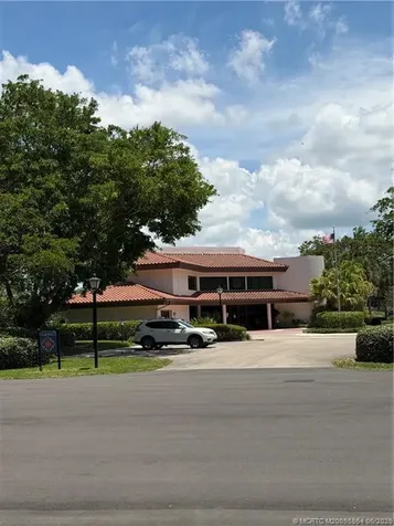 6131 SE Martinique Drive Stuart FL 34997