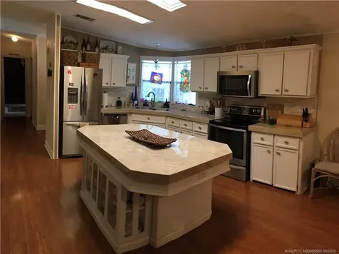 16245 SW Indianwood Circle Indiantown FL 34956