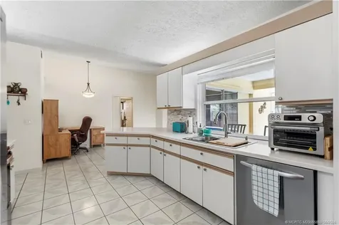 144 SW Exmore Avenue Port St Lucie FL 34983