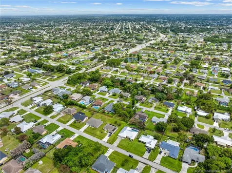 144 SW Exmore Avenue Port St Lucie FL 34983