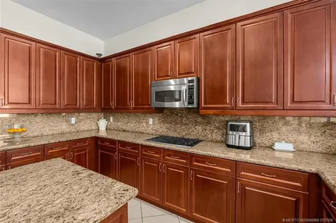 10303 SW Fiddlers Way Palm City FL 34990