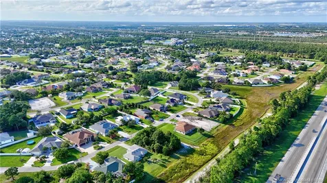 5160 NW Aljo Circle Port St Lucie FL 34986