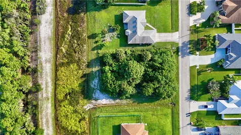 5160 NW Aljo Circle Port St Lucie FL 34986