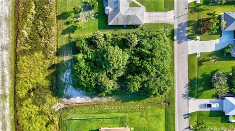 5160 NW Aljo Circle Port St Lucie FL 34986