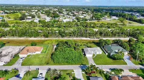 5160 NW Aljo Circle Port St Lucie FL 34986