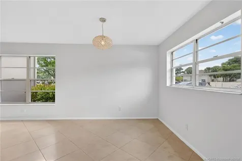 2 Lake Vista Trail Port St Lucie FL 34952