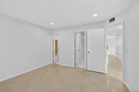 2 Lake Vista Trail Port St Lucie FL 34952