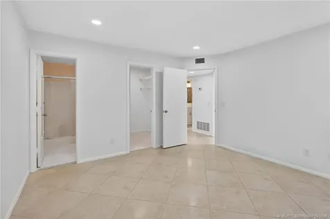 2 Lake Vista Trail Port St Lucie FL 34952