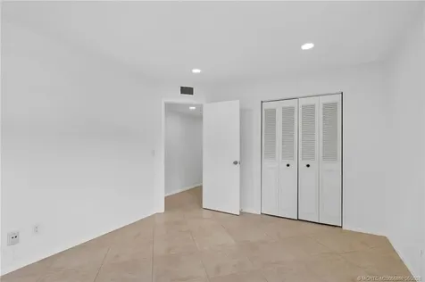 2 Lake Vista Trail Port St Lucie FL 34952