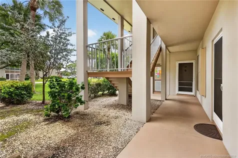 2 Lake Vista Trail Port St Lucie FL 34952