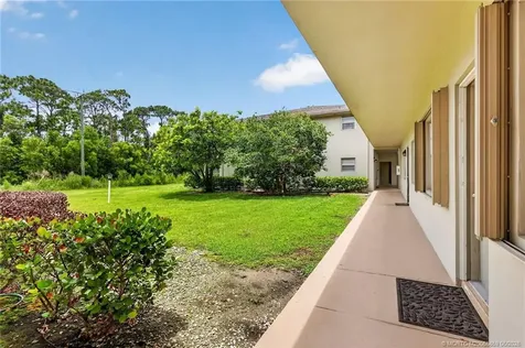 2 Lake Vista Trail Port St Lucie FL 34952