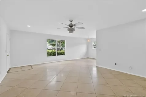 2 Lake Vista Trail Port St Lucie FL 34952