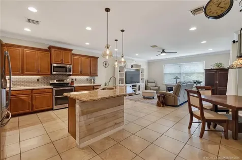 476 NW Windflower Terrace Jensen Beach FL 34957