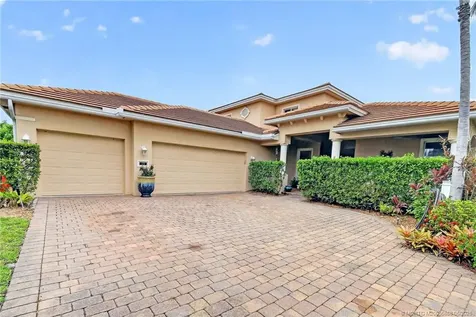 476 NW Windflower Terrace Jensen Beach FL 34957