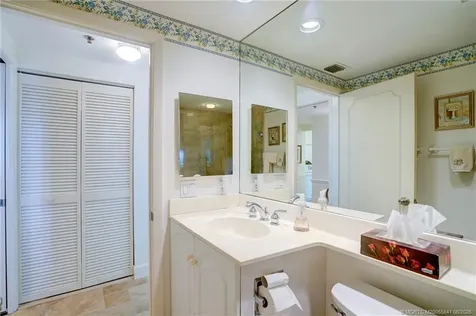 184 NE Edgewater Drive Stuart FL 34996