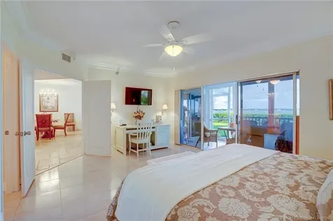 184 NE Edgewater Drive Stuart FL 34996