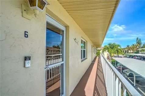 2950 SE Ocean Boulevard Stuart FL 34996