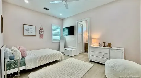 4255 79th Street Vero Beach FL 32967