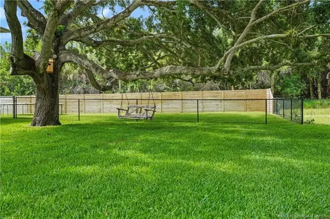 4255 79th Street Vero Beach FL 32967