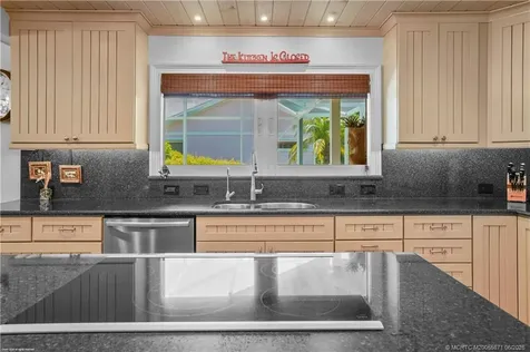 3302 NE Spinnaker Way Jensen Beach FL 34957
