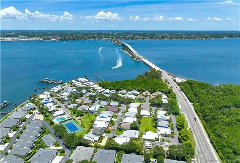 3302 NE Spinnaker Way Jensen Beach FL 34957
