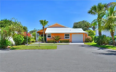 3302 NE Spinnaker Way Jensen Beach FL 34957