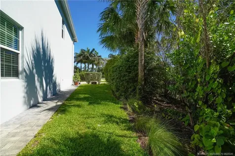 1824 SE Ocean Cove Way Stuart FL 34996