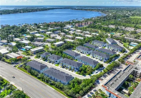 1824 SE Ocean Cove Way Stuart FL 34996
