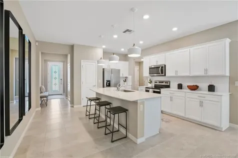 1824 SE Ocean Cove Way Stuart FL 34996
