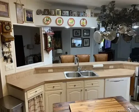 2555 Pga Boulevard Palm Beach Gardens FL 33410
