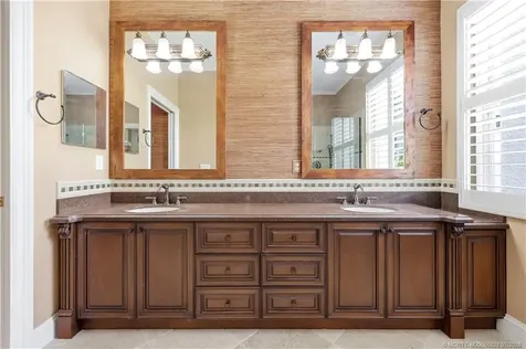 3736 NW Deer Oak Drive Jensen Beach FL 34957