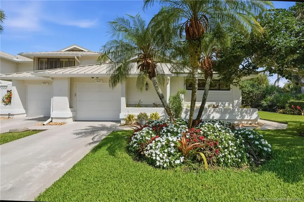 5600 SE Foxcross Place Stuart FL 34997