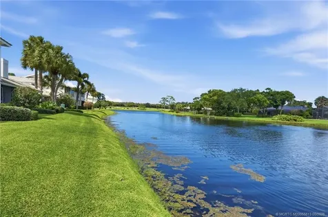 5600 SE Foxcross Place Stuart FL 34997
