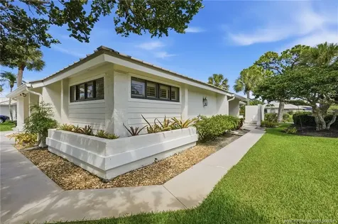 5600 SE Foxcross Place Stuart FL 34997