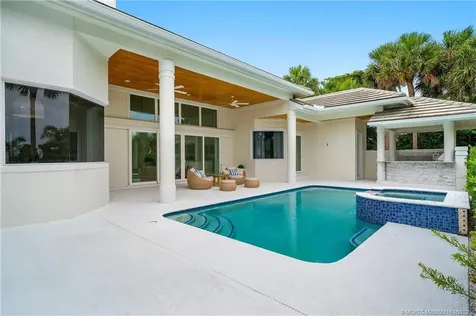 2925 SE Dune Drive Stuart FL 34996