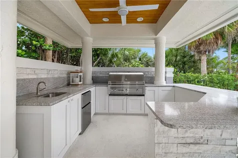 2925 SE Dune Drive Stuart FL 34996