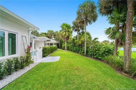 2925 SE Dune Drive Stuart FL 34996