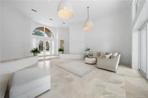 2925 SE Dune Drive Stuart FL 34996