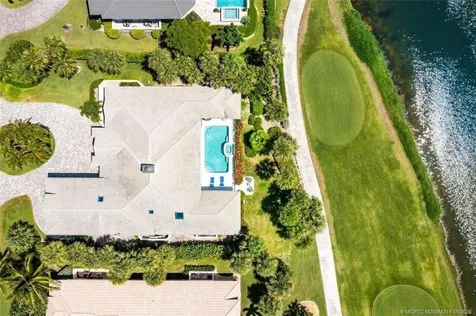2925 SE Dune Drive Stuart FL 34996