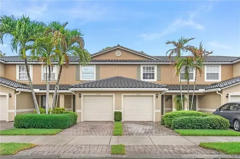 3010 SE Lexington Lakes Drive Stuart FL 34994