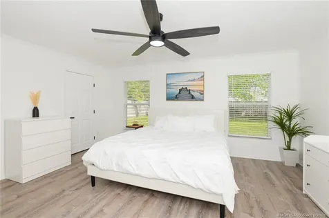 1225 SW Hunnicut Avenue SW Port St Lucie FL 34953